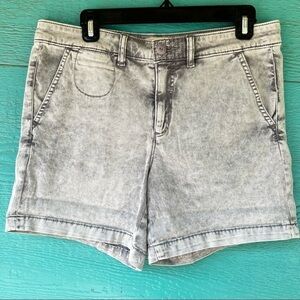 ANTHROPOLOGIE RELAXED JEAN SHORTS NWOT SIZE 28